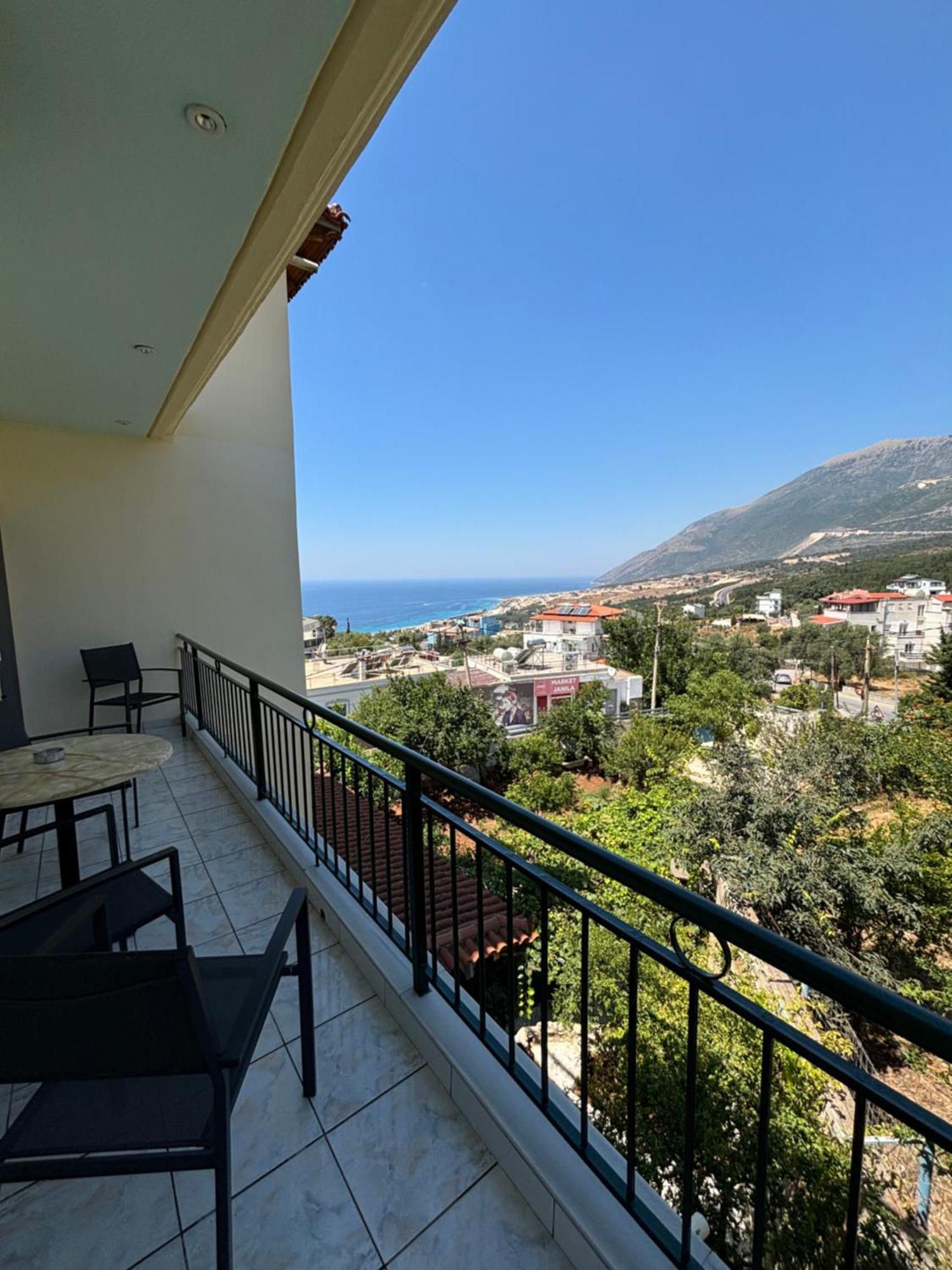 Harmony Apartments Dhërmi Екстериор снимка